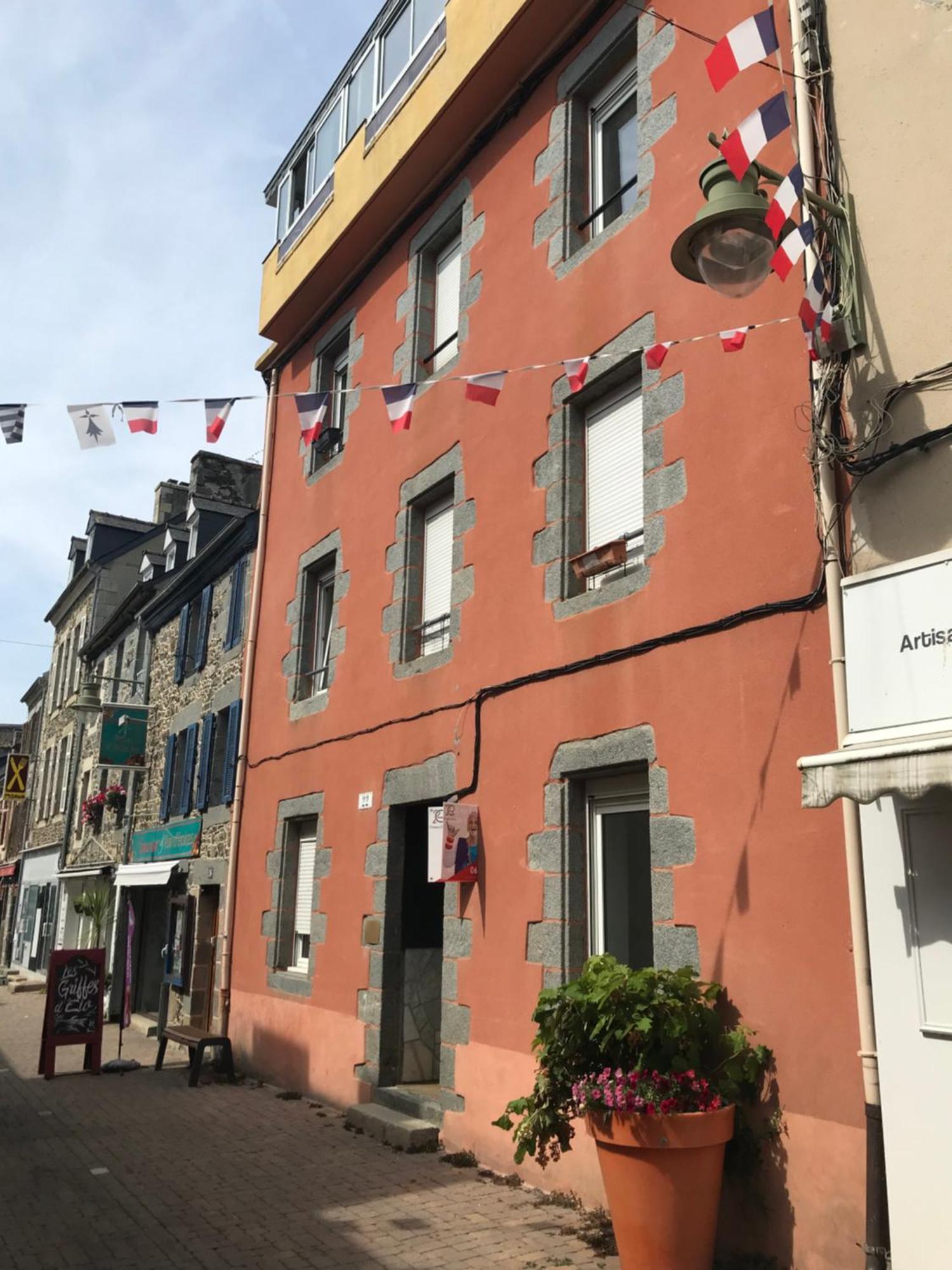 Joli Appartement Calme A Binic Dans Rue Pietonne Eksteriør bilde